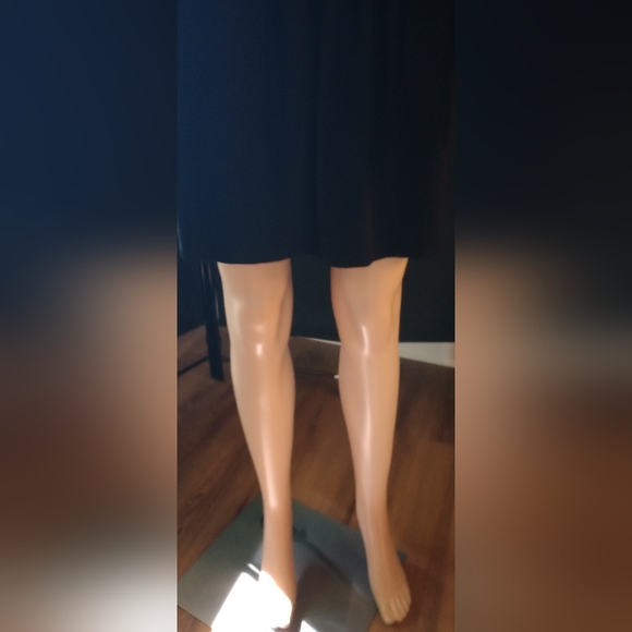 Boden Clara Jersey Shirt Dress Black  Long Sleeve w/ Ruffles Sleeve & Neck SZ 8 - Picture 6 of 11